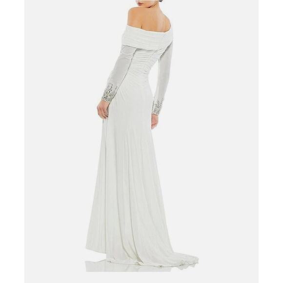 Mac Duggal Asymmetrical One Shoulder White Beaded Gown Size 2 - Picture 2 of 9